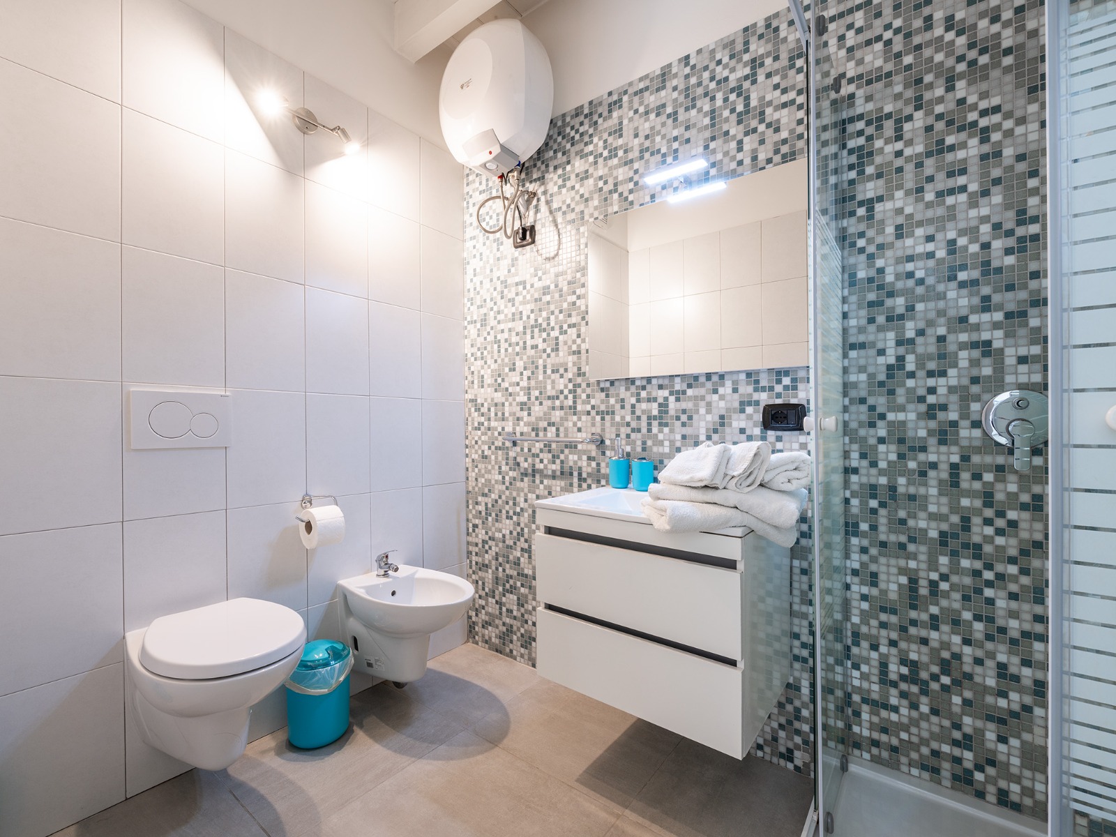 bagno- cagliari holidays casa aristide cagliari centro